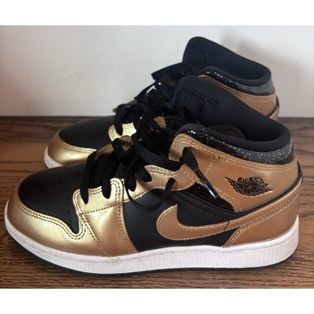 Nike Air Jordan 1 Mid SE DR6967-071 Gold/Black Basketball Shoes Sneakers Size 6Y